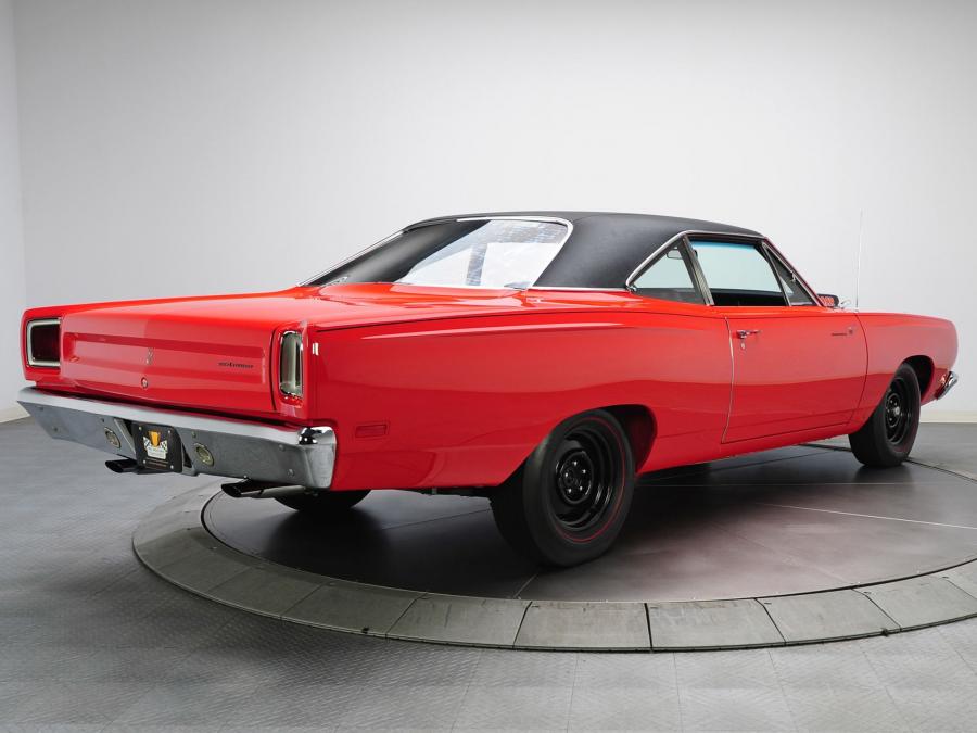  Plymouth Road Runner 440+6 Coupe 1969 года  (фото 8 из 13)